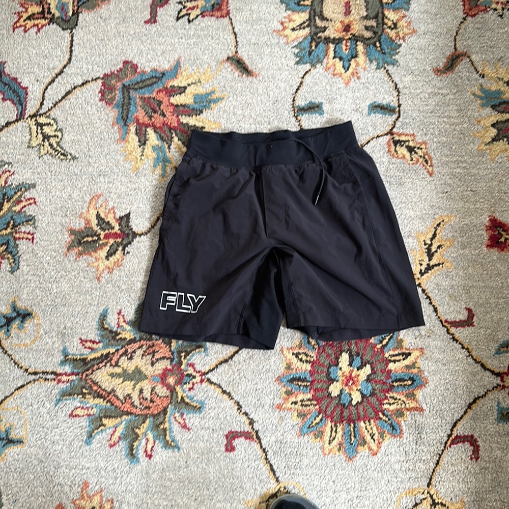 Lululemon x Flywheel Shorts.. Size M